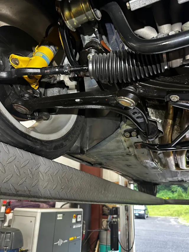 Dry Ice Cleaning for Original Parts and Restoration Projects